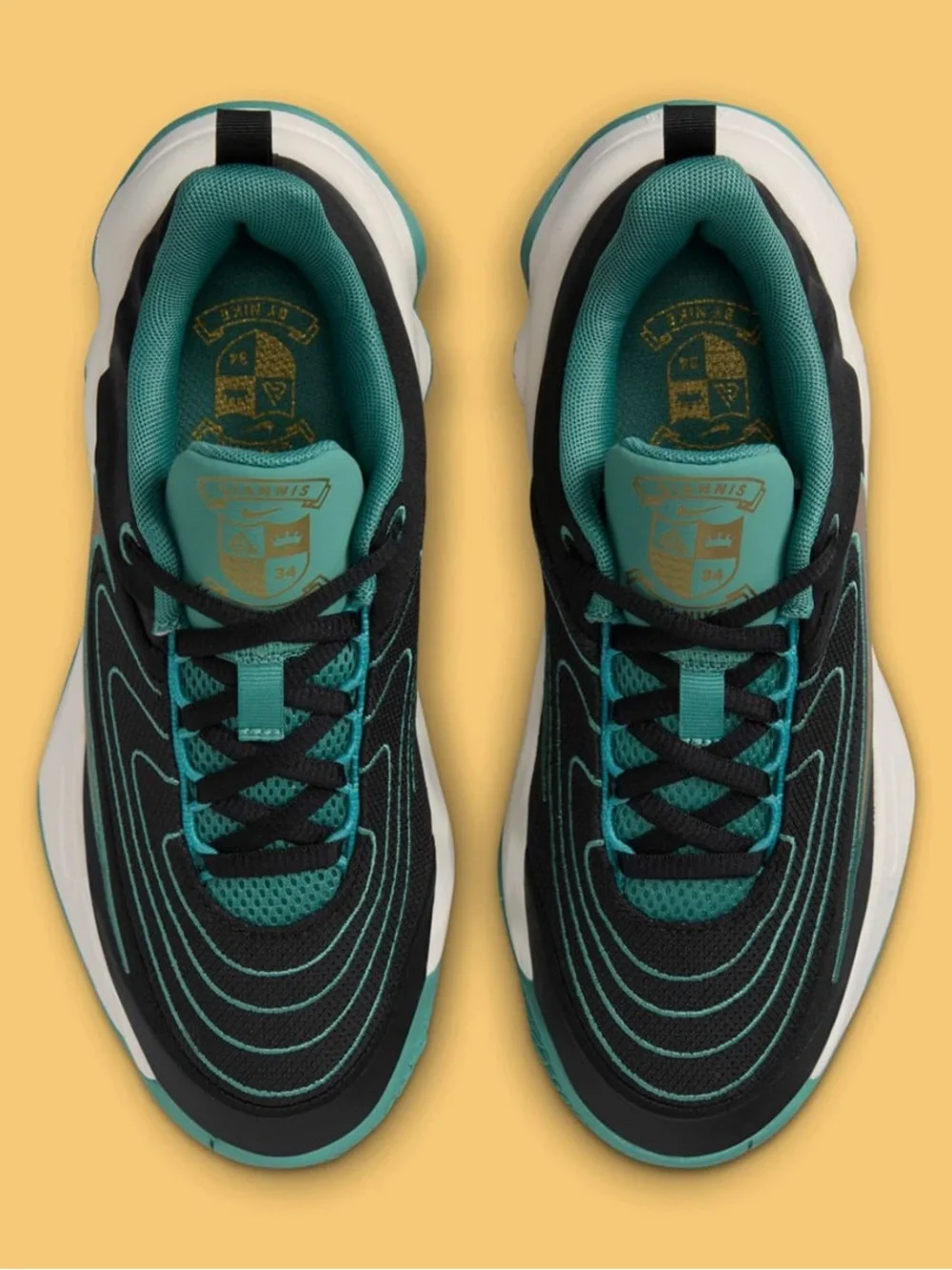 Nike Giannis Immortality 4 big kids 3.5